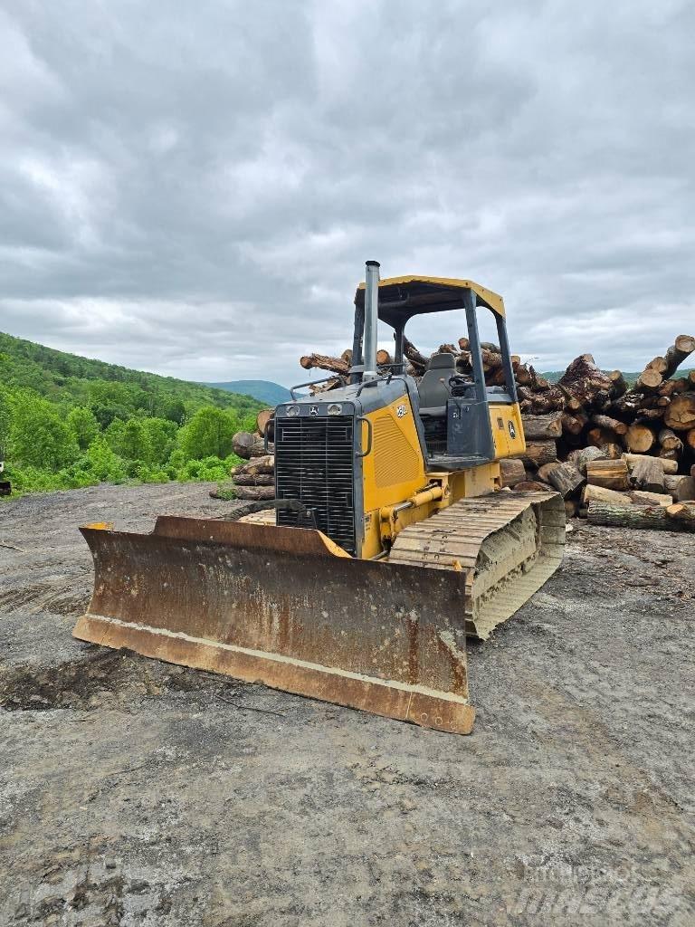 DEERE 450J Buldozere pe senile