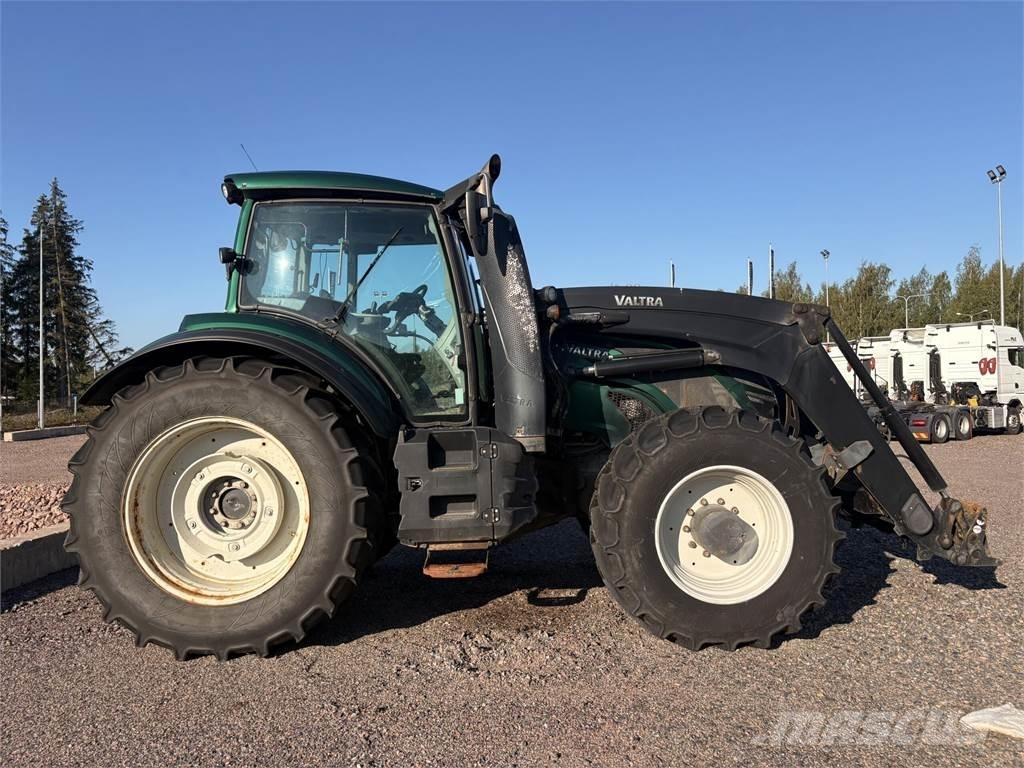 Valtra T234 Direct Tractoare