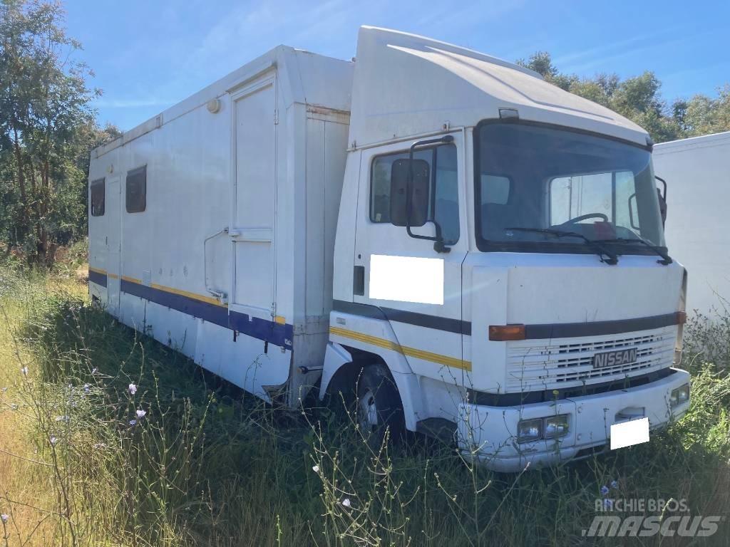 Nissan CAMPER L70 Rulote si caravane