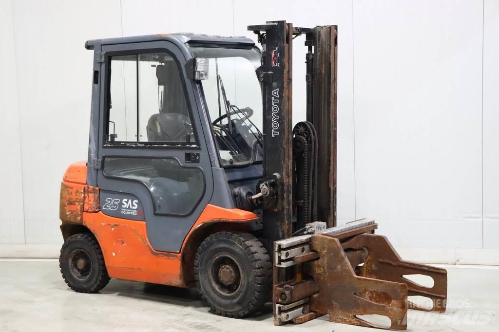 Toyota 62-7FDF25 Stivuitor diesel