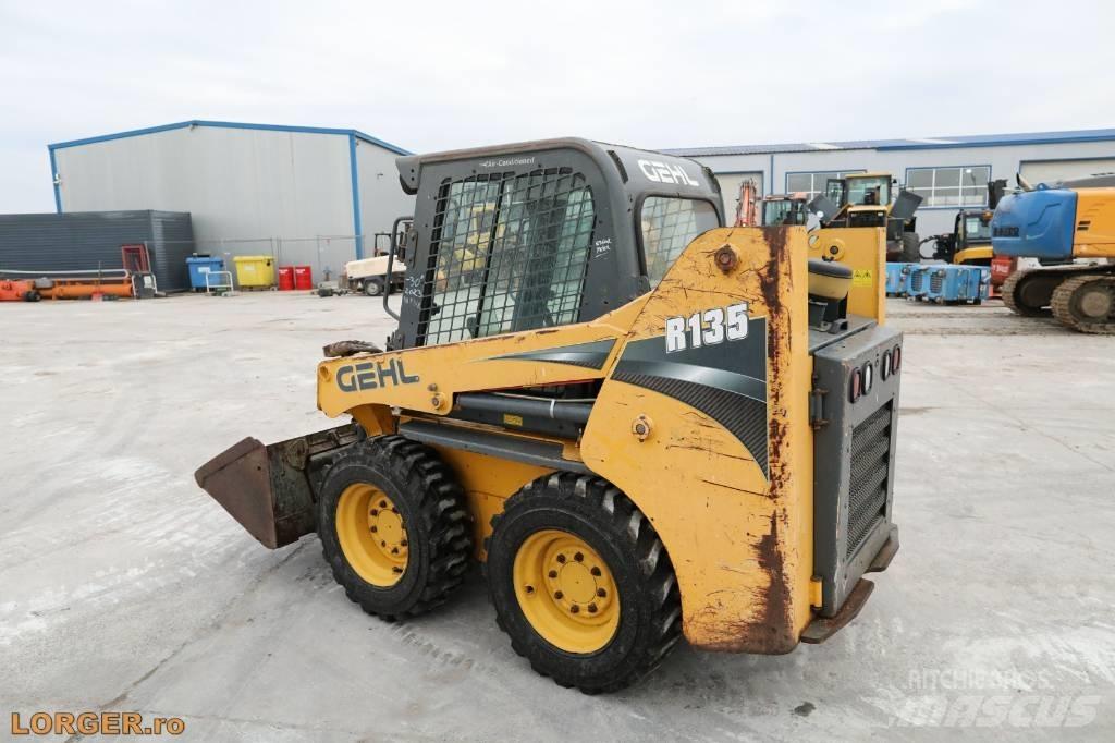 Gehl R 135 Mini incarcator