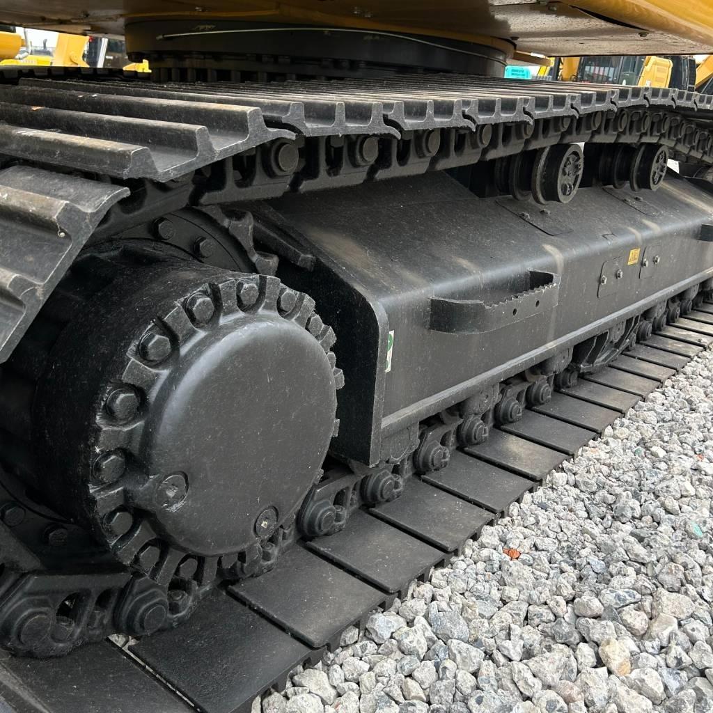 CAT 329D Excavatoare pe șenile
