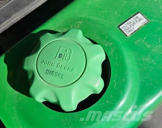John Deere 7500 A Fairway mowers