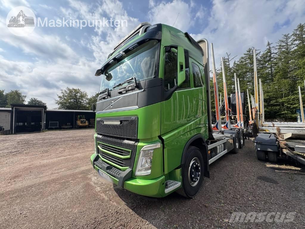 Volvo FH 16 550 Camion pentru lemne