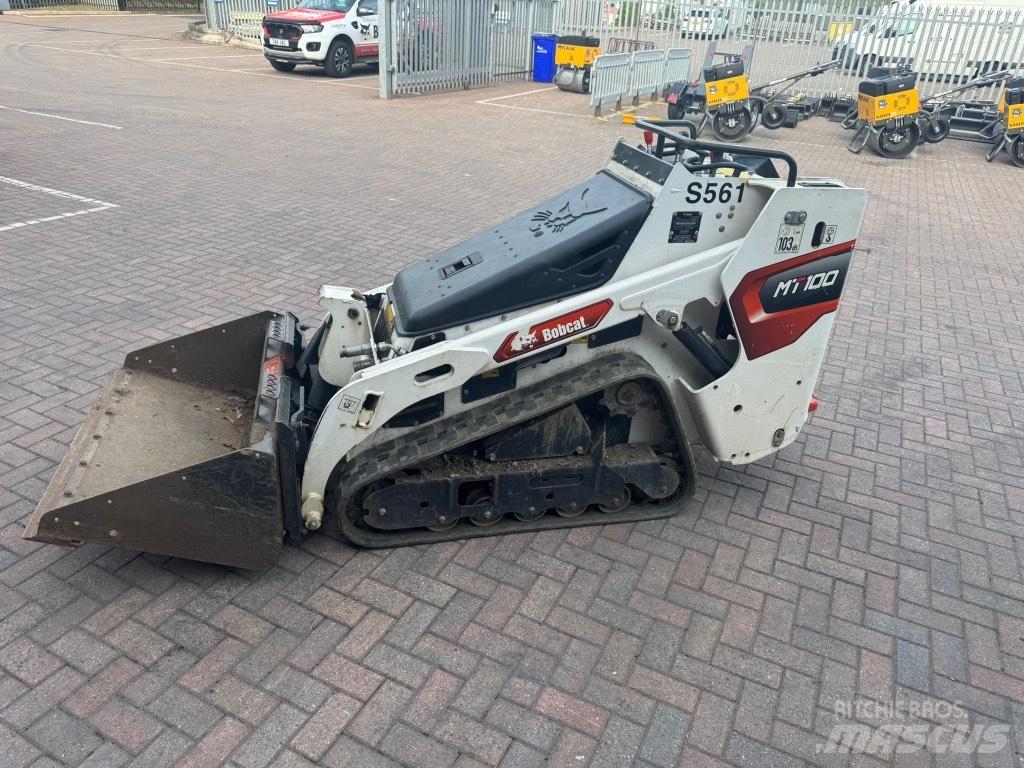 Bobcat MT 100 Încarcatoare cu excavator