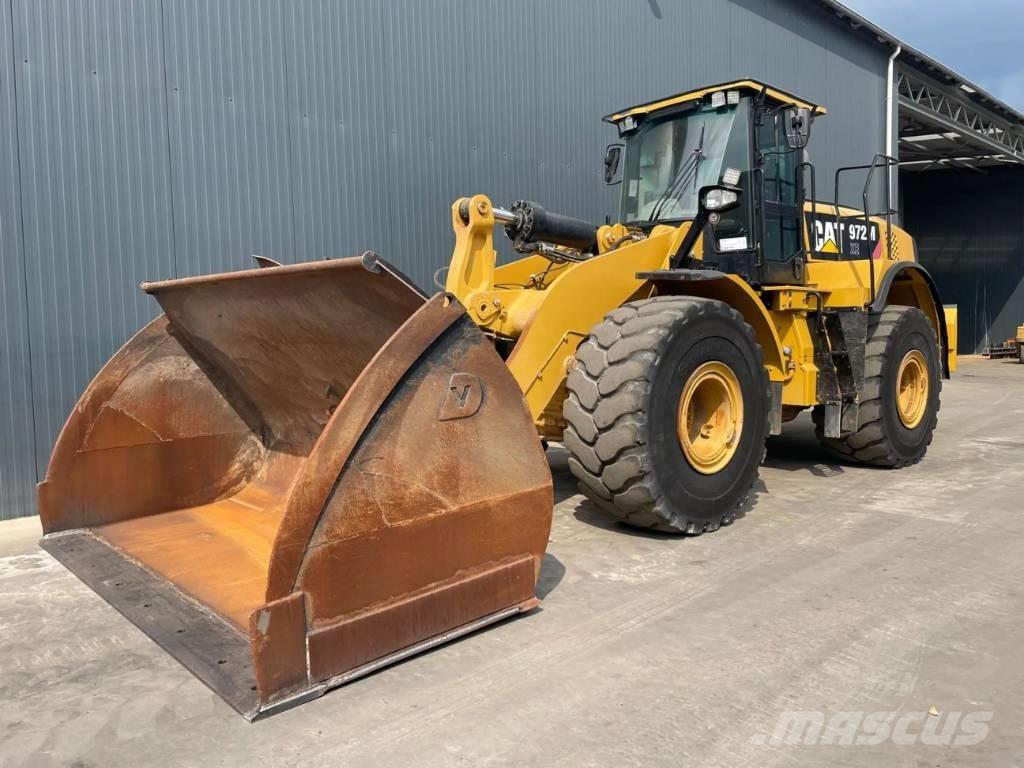 CAT 972M XE Incarcator pe pneuri