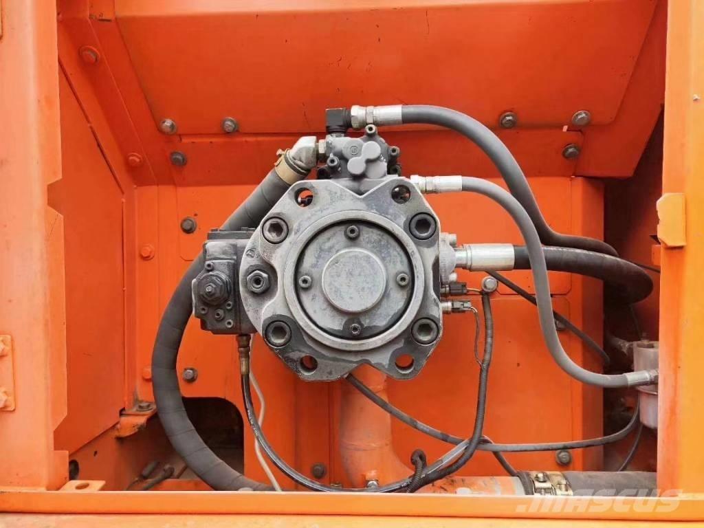 Doosan DX 300 LC Excavatoare pe șenile

