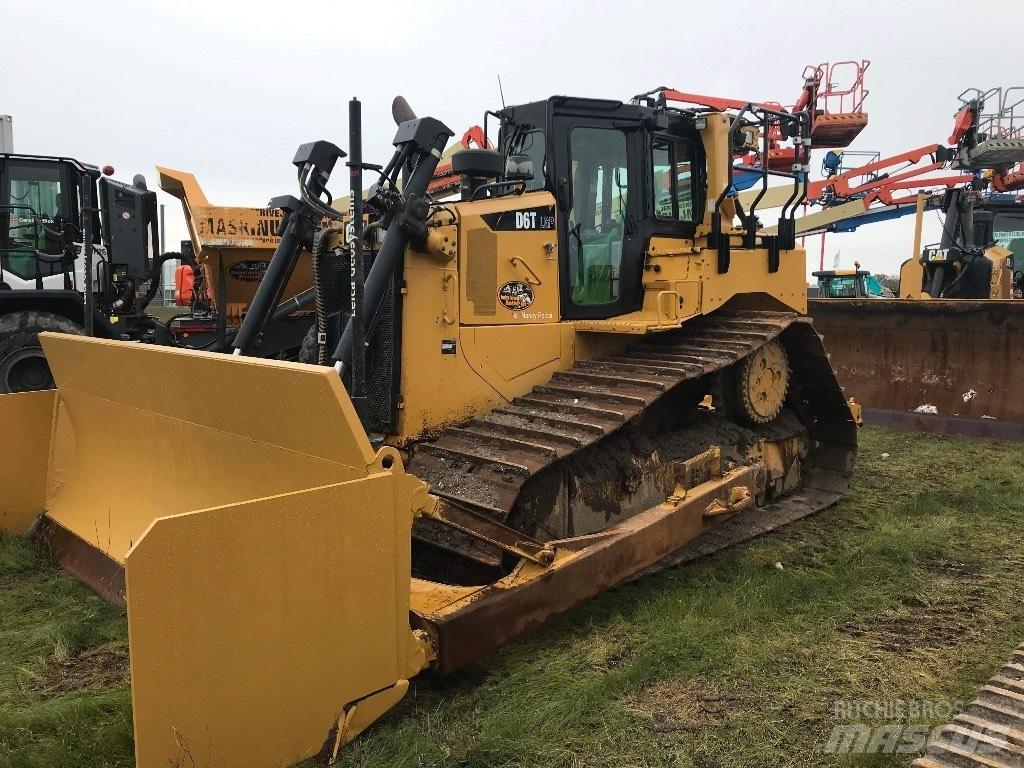 CAT D 6 T LGP D6T Buldozere pe senile