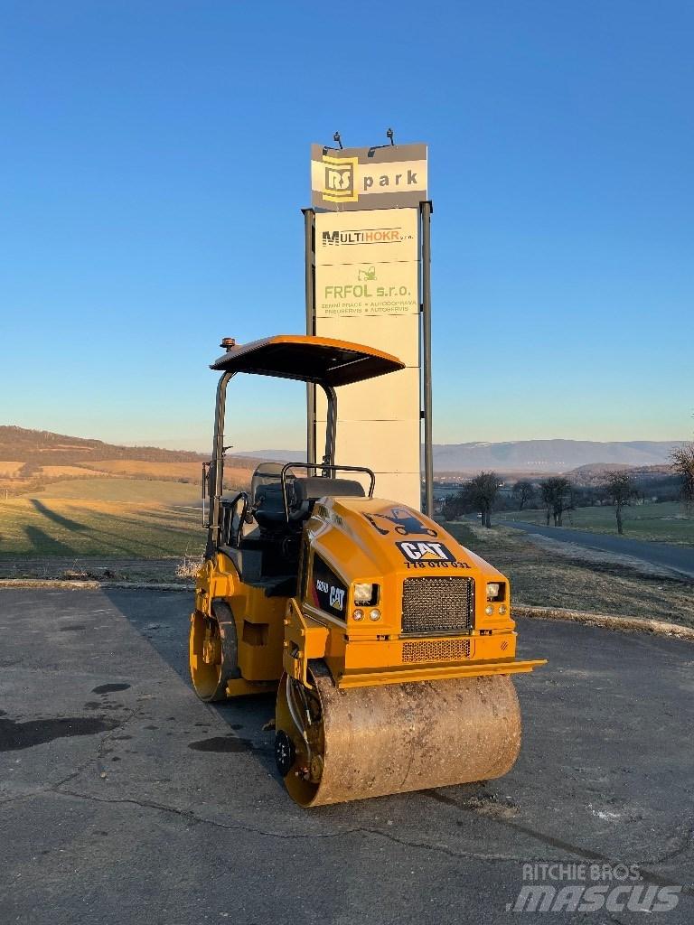 CAT CB 24 Compactoare monocilindrice