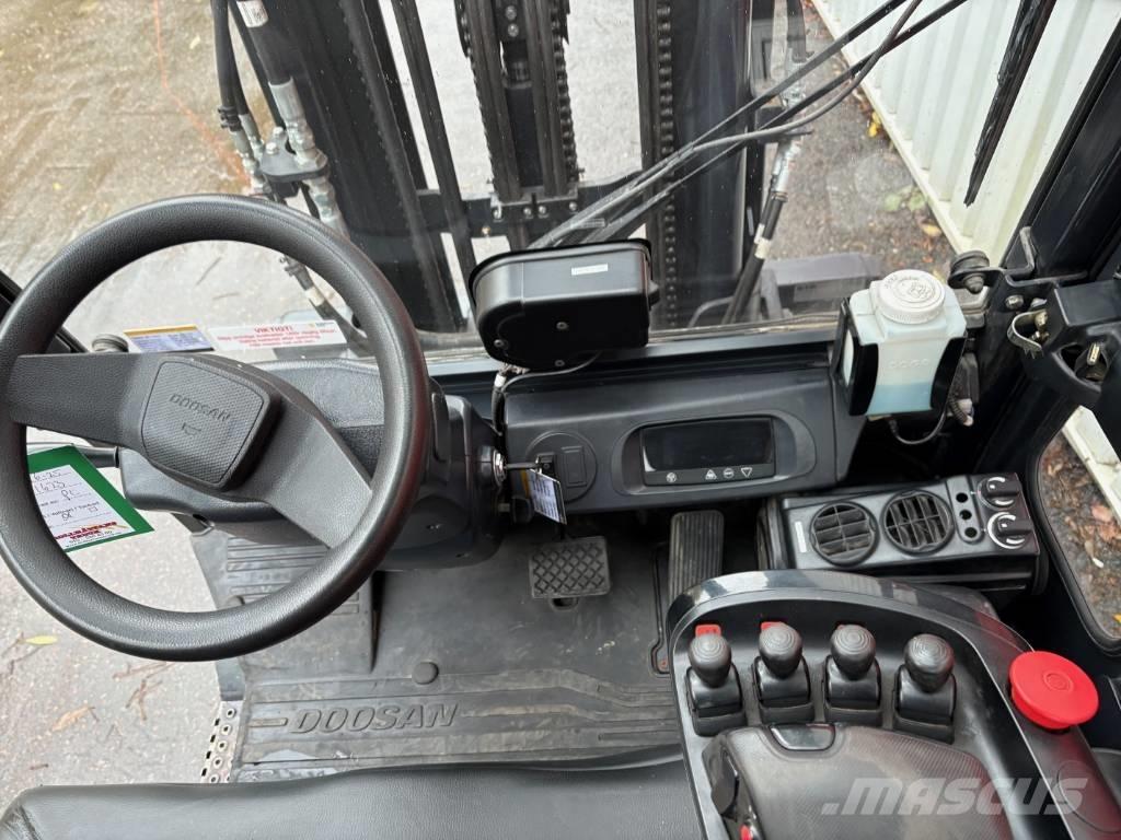 Doosan B 25 X-7 Stivuitor electric