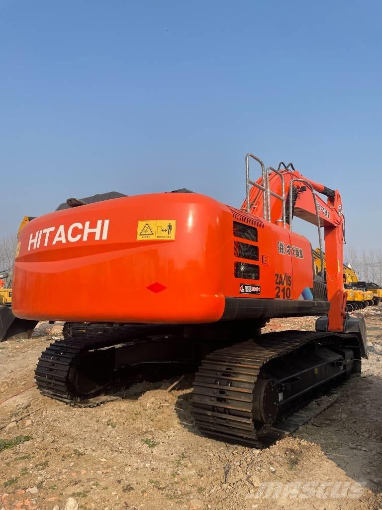 Hitachi 210LC Excavatoare pe șenile
