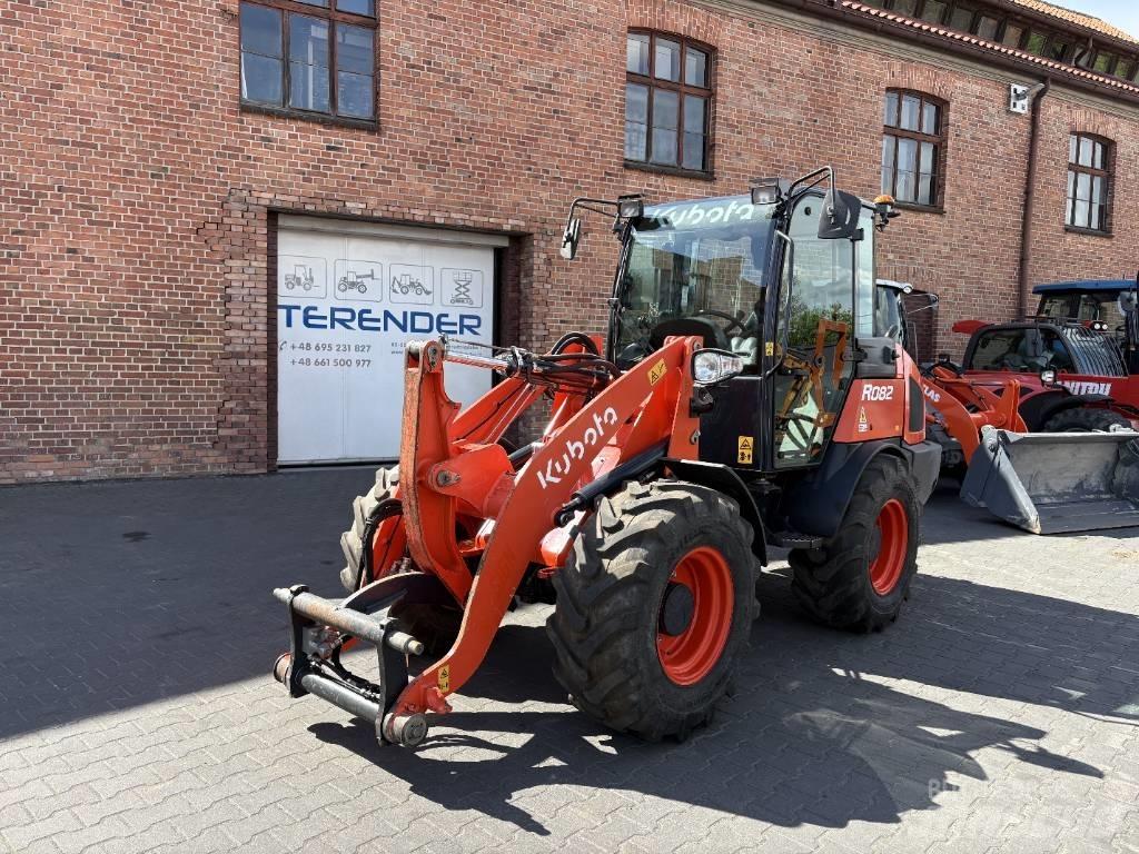 Kubota R 082 Incarcator pe pneuri