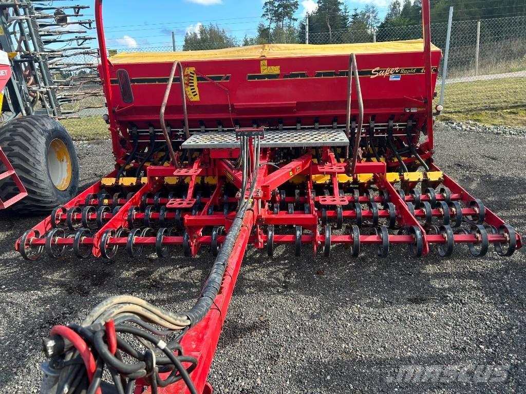 Väderstad Rapid400C Perforatoare