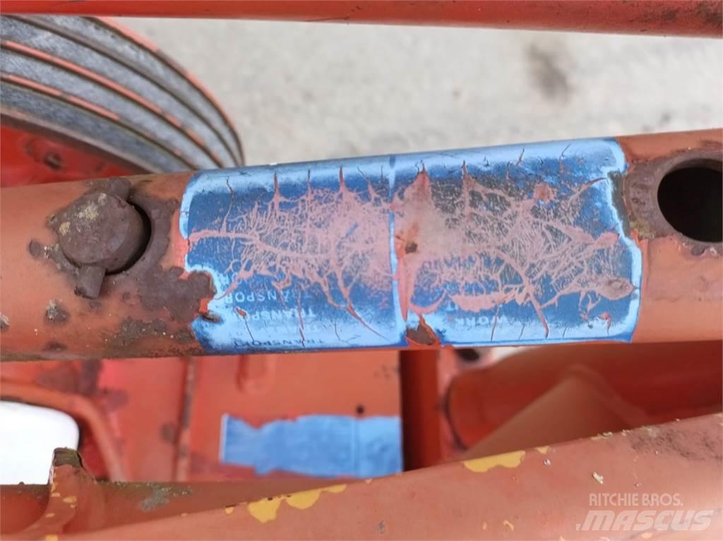 Kuhn GMD 55 HD Cositoare de iarba cu umidificator