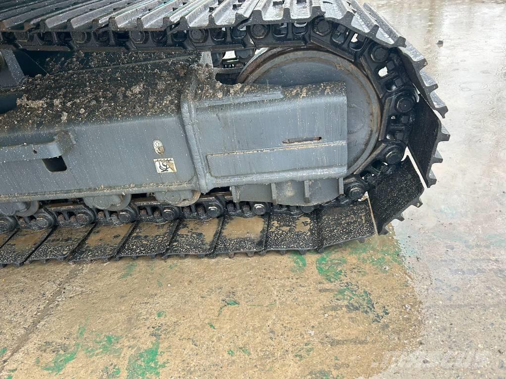 Kobelco SK200D Excavatoare pe șenile
