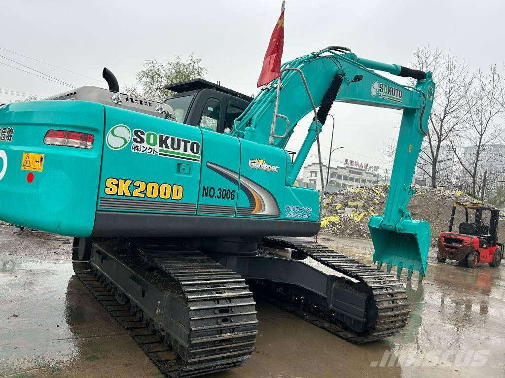 Kobelco SK200D Excavatoare pe șenile
