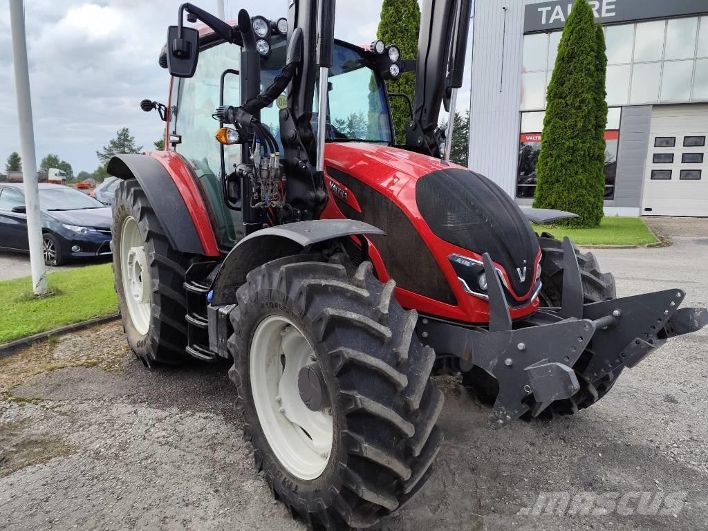 Valtra A 135 Tractoare