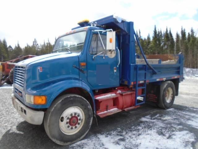 International 8100 Autobasculanta