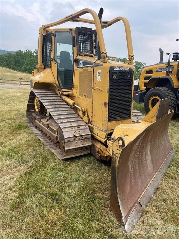 CAT D5N Buldozere pe senile