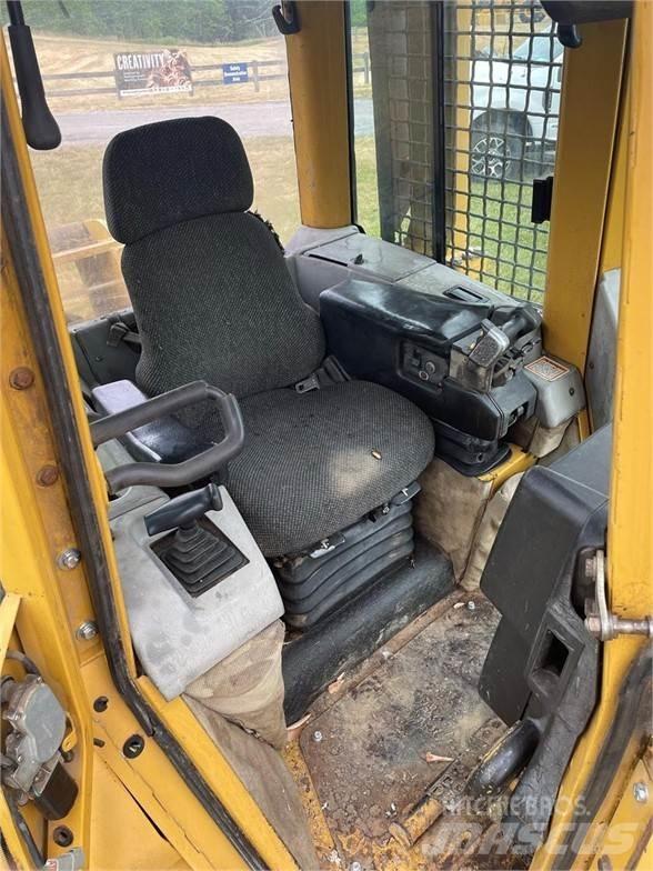CAT D5N Buldozere pe senile