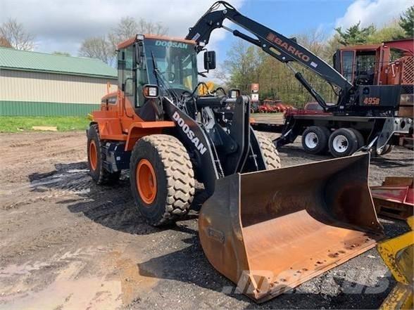 Doosan DL220-5 Incarcator pe pneuri