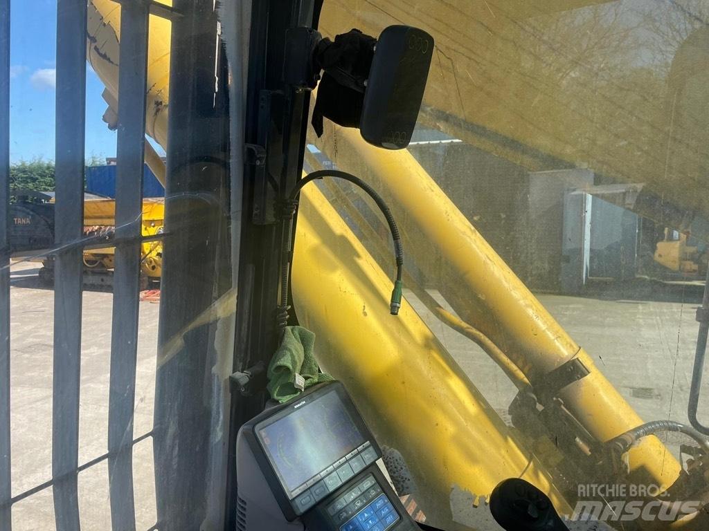 Komatsu PC490LC -10 Excavatoare pe șenile
