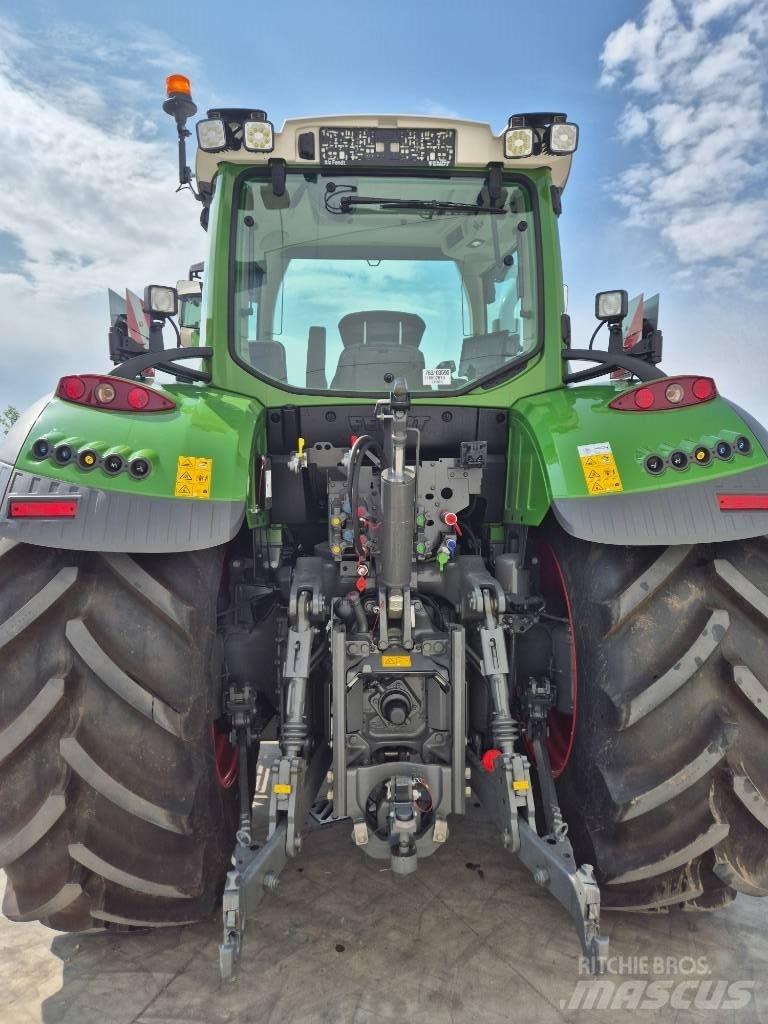 Fendt 720 Profi Plus Tractoare