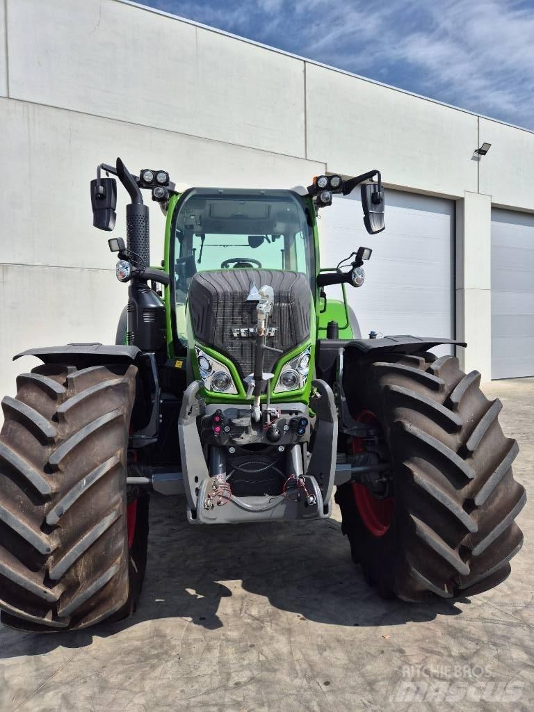 Fendt 720 Profi Plus Tractoare