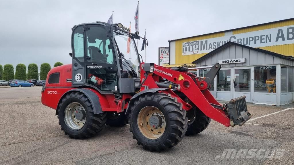 Weidemann 3070CX60 Incarcator pe pneuri