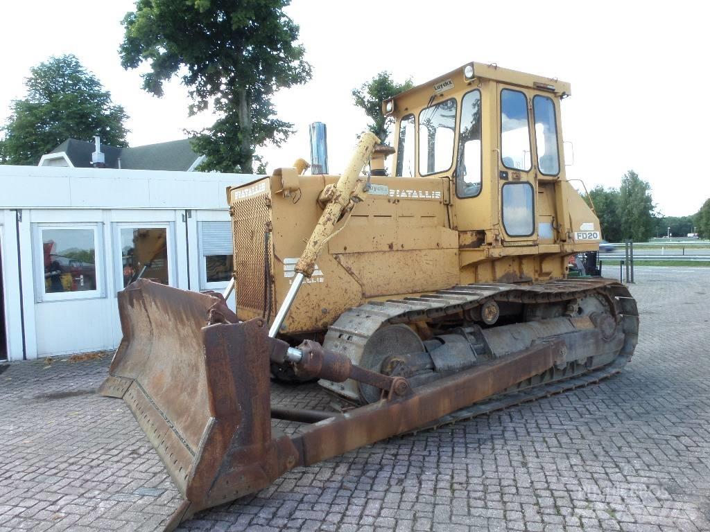 Fiat-Allis FD 20 Buldozere pe senile
