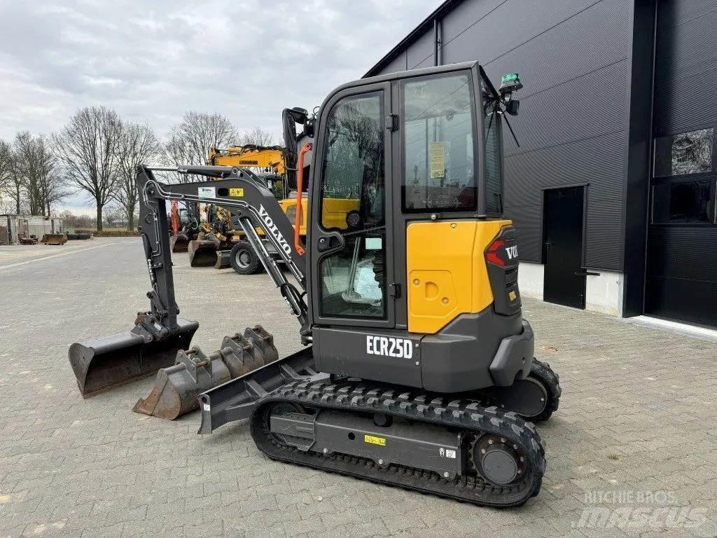 Volvo ECR25D Mini excavatoare < 7t