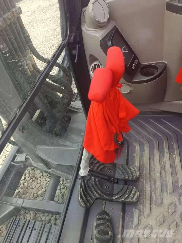 Volvo EC 60 Excavatoare pe șenile
