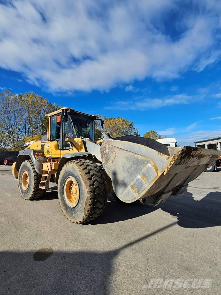 Volvo L 120 H Incarcator pe pneuri