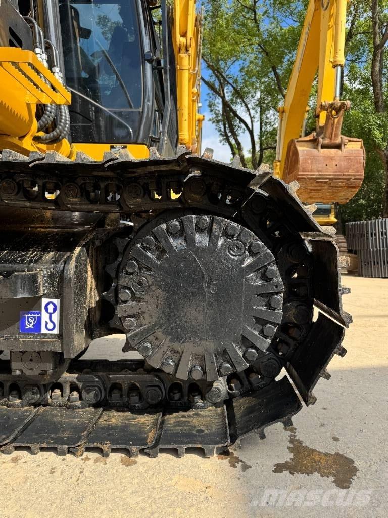 CAT 320D Excavatoare pe șenile
