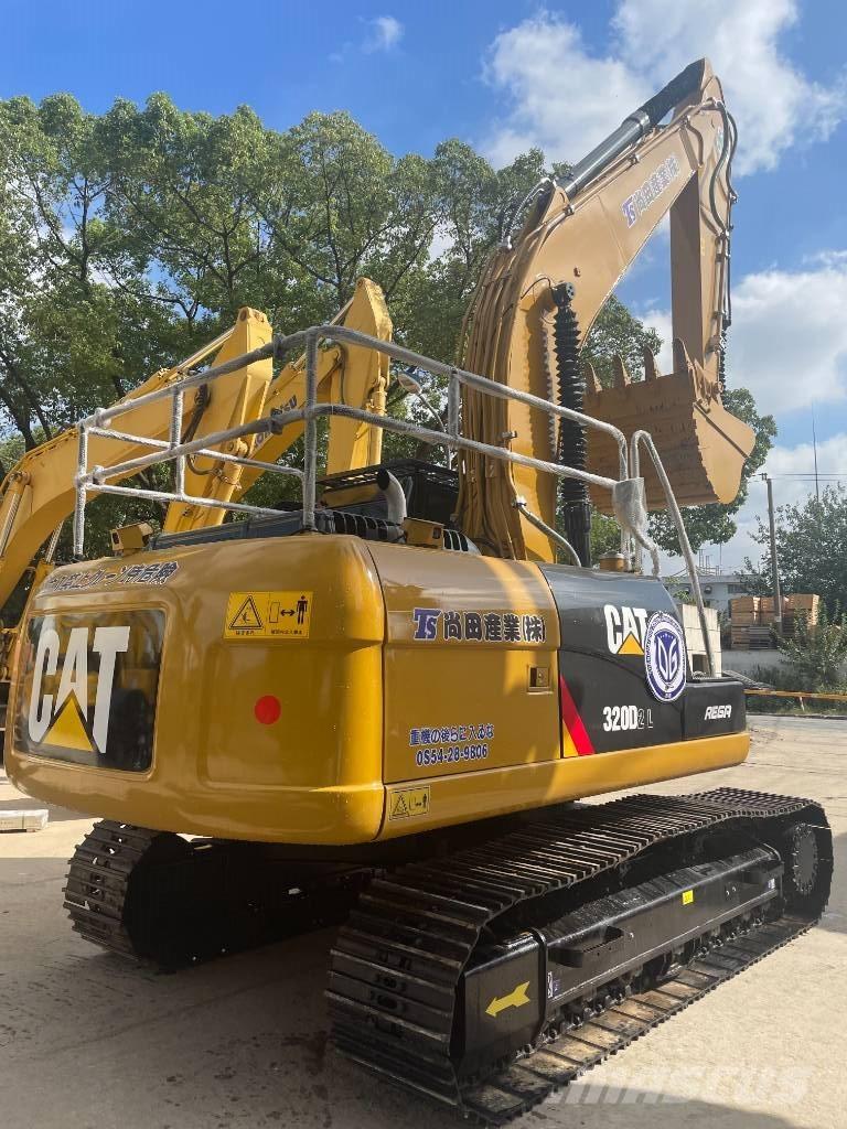 CAT 320D Excavatoare pe șenile
