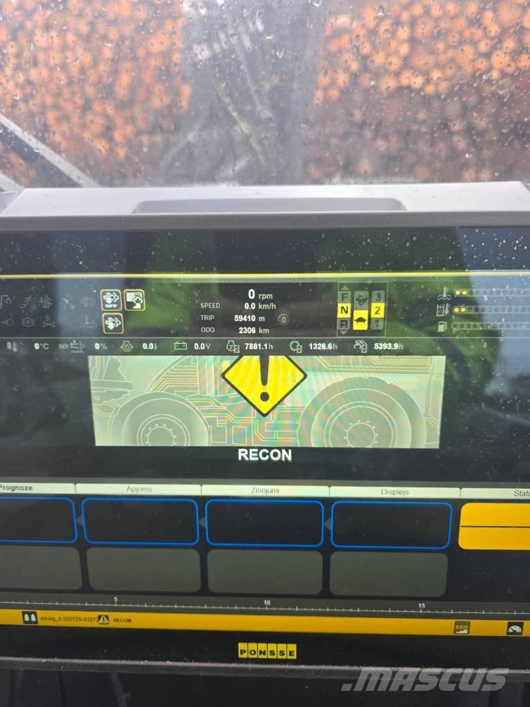 Ponsse Ergo 8W Combine forestiere