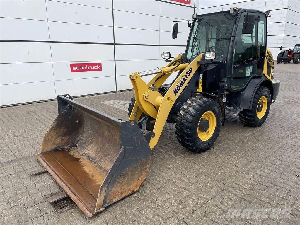 Komatsu WA70M-8EO Incarcatoare multifunctionale