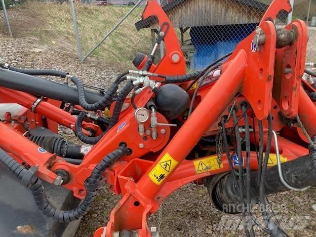 Kuhn FC 8830 D Cositoare de iarba cu umidificator