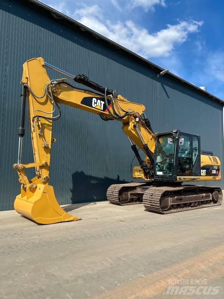 CAT 323D LN VA Excavatoare pe șenile
