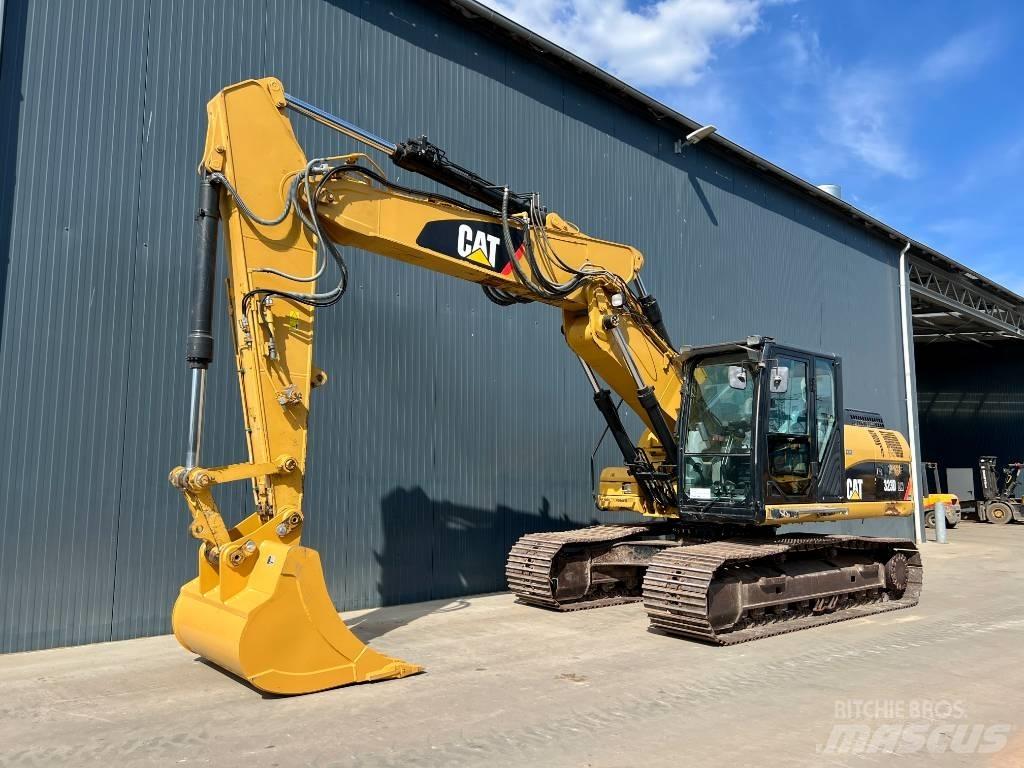 CAT 323D LN VA Excavatoare pe șenile

