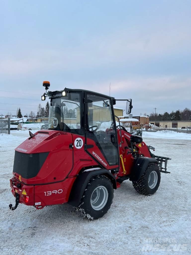 Weidemann 1390 Incarcator pe pneuri