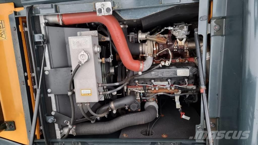 Hyundai HX 140 AL Excavatoare pe șenile
