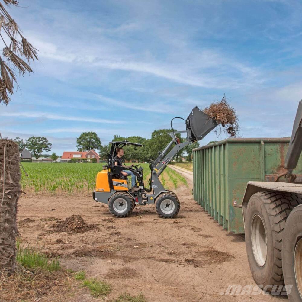 GiANT G 1500 Incarcator pe pneuri