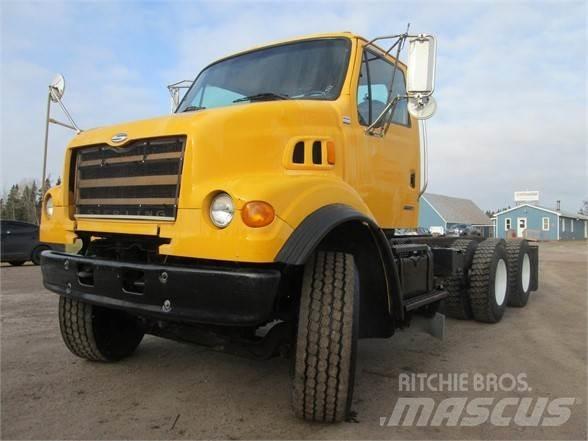 Sterling L7500 Camion cabina sasiu