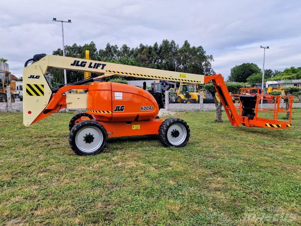 JLG 600 AJ Nacele cu brat articulat