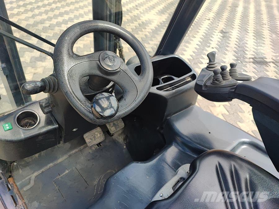 Linde E16C-01 Stivuitor electric