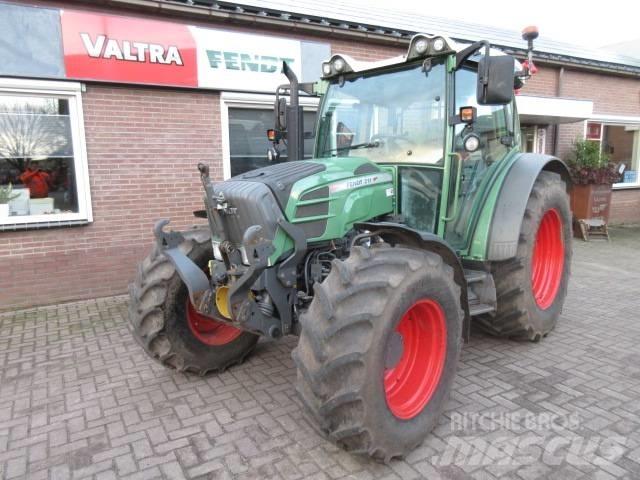 Fendt 211 Vario Tractoare