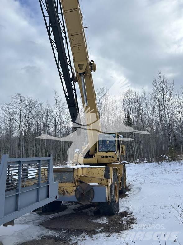 Grove RT740B Macara teren accidentat