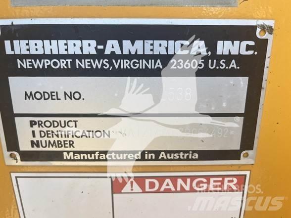 Liebherr L538 Incarcator pe pneuri