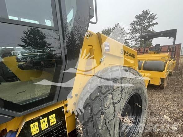 Sakai SV544D Compactoare monocilindrice
